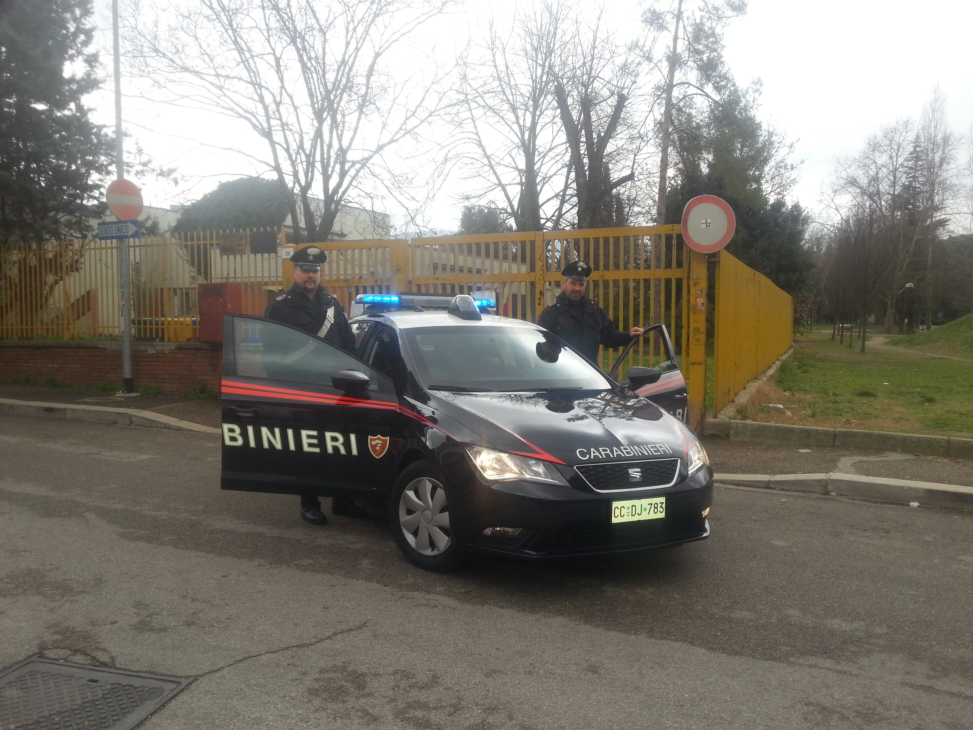 TERNI, CARABINIERI IN CAMPO CONTRO IL DEGRADO DELLE AREE PUBBLICHE ED A TUTELA DELLA SALUTE DEI CITTADINI: 1 ARRESTO E 2 DENUNCE NELLA LOTTA ALLO SPACCIO A CIELO APERTO