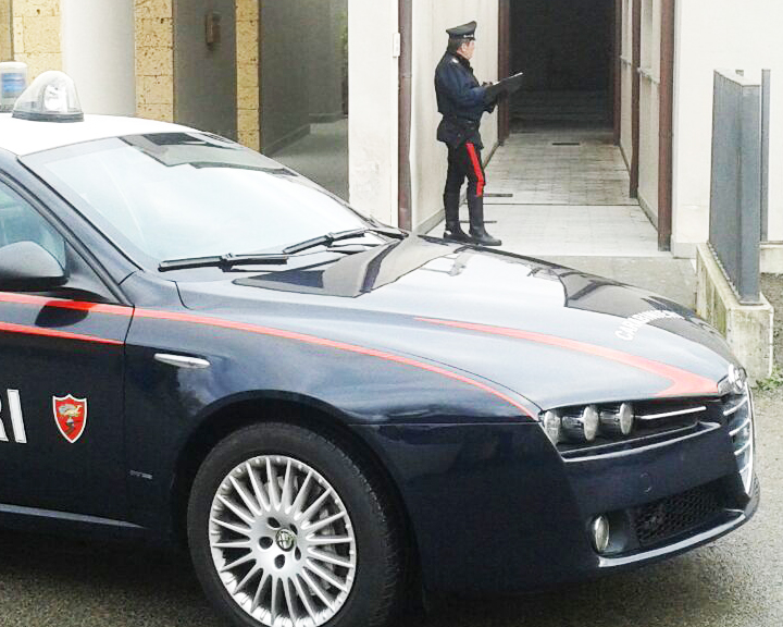 MONTEFRANCO.DANNEGGIANO DISTRIBUTORE AUTOMATICO DI ACQUA ASPORTANDO IL DENARO CONTENUTO, LADRI IN FUGA, ARRESTATI