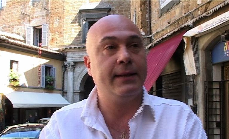 ORVIETO: IL CONSIGLIERE ANDREA SACRIPANTI ANNUNCIA LE DIMISSIONI DA GRUPPO FRATELLI D’ITALIA-ALLEANZA NAZIONALE
