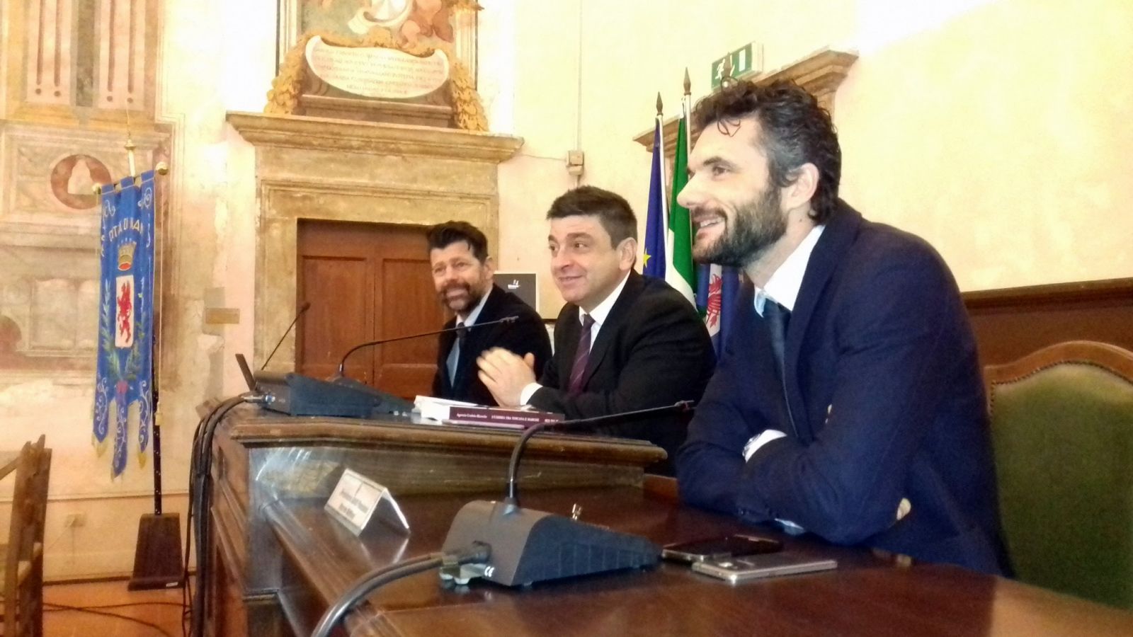 MACROREGIONE, PRESIDENTI ANCI UMBRIA, MARCHE E TOSCANA RIUNITI A NARNI: “COMUNI POSSONO DARE CONTRIBUTO IMPORTANTE A RIFORMA REGIONI”.