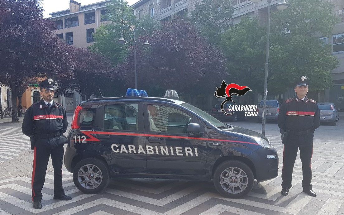 TERNI, LOTTA ALLA DROGA FRA GIOVANISSIMI NEL CENTRO STORICO: DUE EGIZIANI MINORI UNO ARRESTATO ED UNO SEGNALATO DAI CARABINIERI.