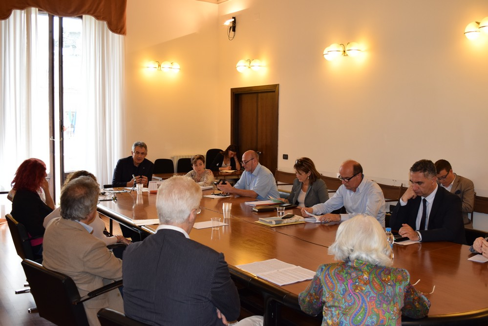 TERZA COMMISSIONE: APPROVATA ALL’UNANIMITÀ PROPOSTA DI RISOLUZIONE PER LA SALVAGUARDIA DEL POSTO DI LAVORO DEI MEDICI PRECARI DEL 118
