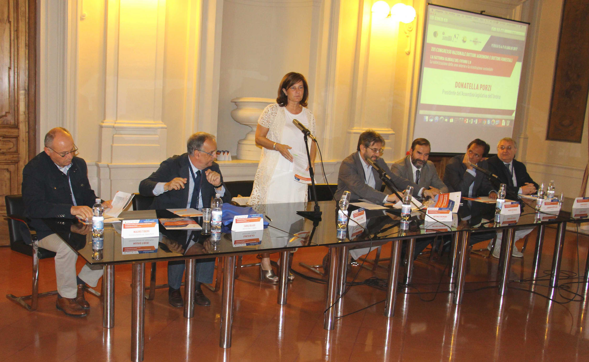 ASSEMBLEA LEGISLATIVA: “UMBRIA RICCA DI CAPITALE RURALE” – LA PRESIDENTE DONATELLA PORZI AL CONGRESSO NAZIONALE AGRONOMI