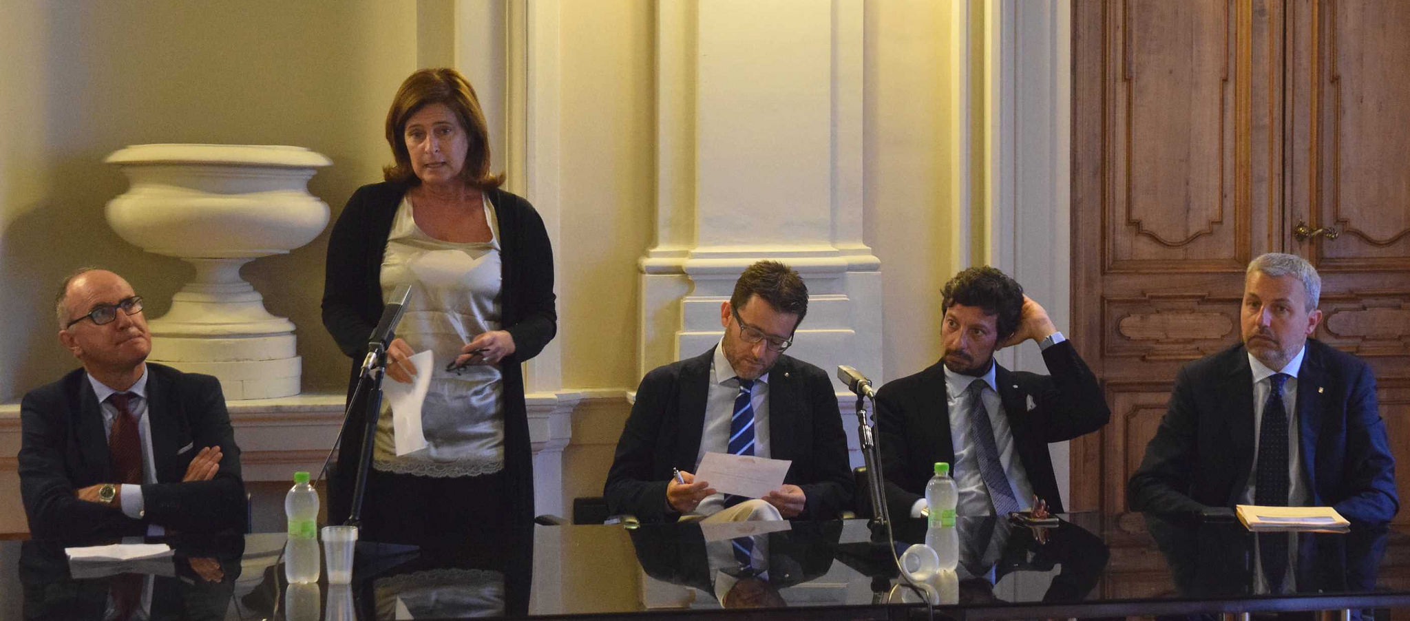 ECONOMIA: “L’EUROPA PER I LIBERI PROFESSIONISTI” – A PALAZZO CESARONI LA TAVOLA ROTONDA A CUI HA PRESO PARTE LA PRESIDENTE DELL’ASSEMBLEA LEGISLATIVA, PORZI.