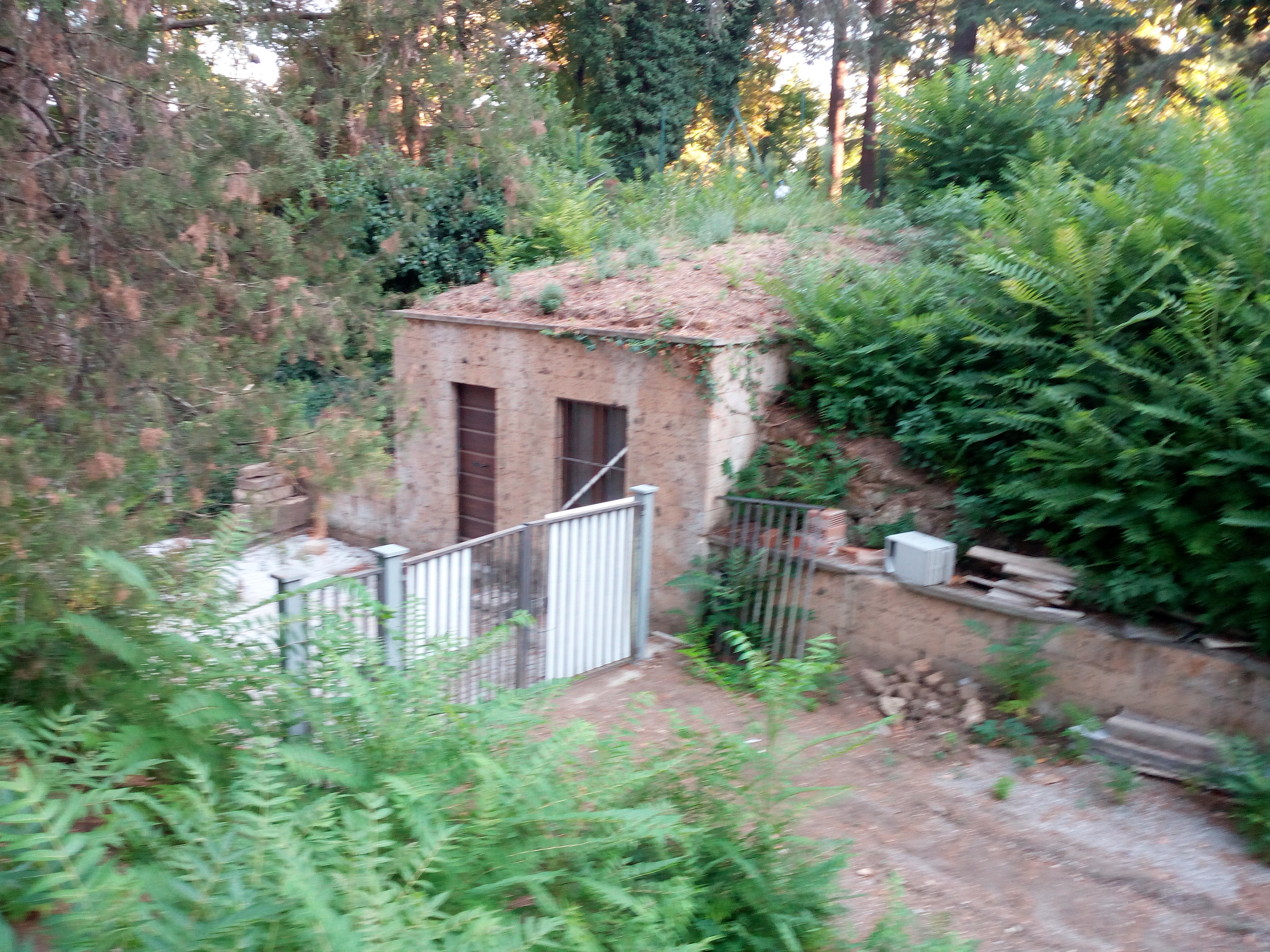 AL POZZO IL CANTIERE E’ ANCORA APERTO E LA FIGURACCIA CONTINUA.