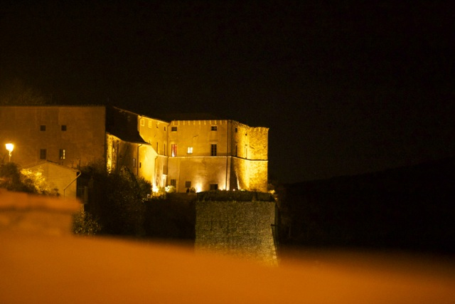 BARBAROSSA CONQUISTA IL CASTELLO DI TREVINANO.