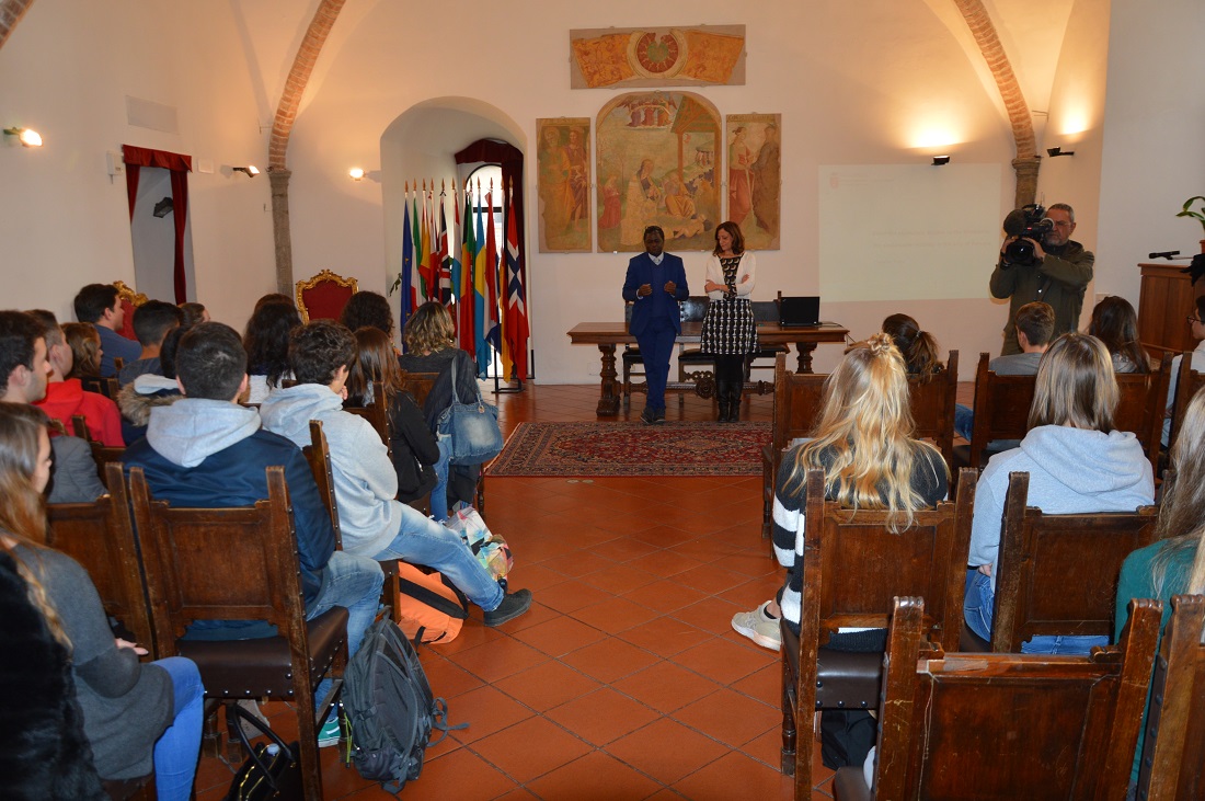 OSPITI DELL’ITTS ‘VOLTA’ STUDENTI DA LISBONA E BREMA A SCUOLA DI SOSTENIBILITÀ.