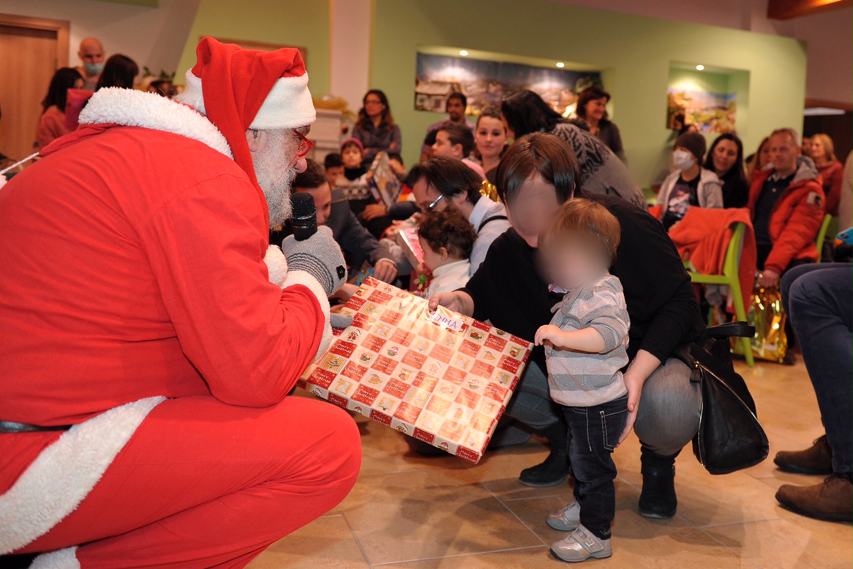 BABBO NATALE AL RESIDENCE “DANIELE CHIANELLI”.