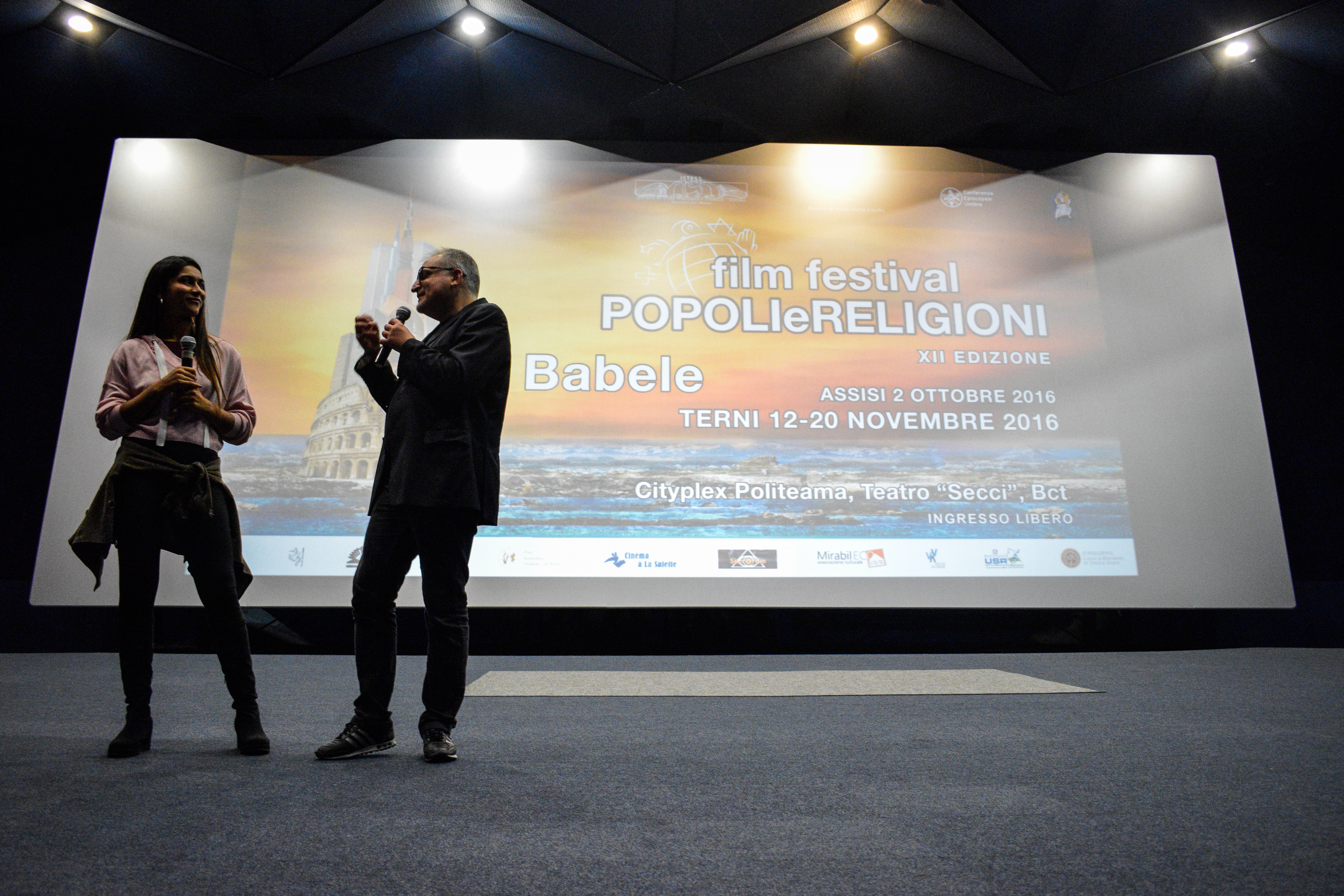 POPOLI E RELIGIONI – TERNI FILM FESTIVAL OMAGGIO A CHARLIE CHAPLIN  PER SOSTENERE LA RICOSTRUZIONE  DI SAN BENEDETTO A NORCIA AL POLITEAMA SPETTACOLO cON MARZIA UBALDI ED EMANUELE GRIGIONI  E PROIEZIONE DI “TEMPI MODERNI”