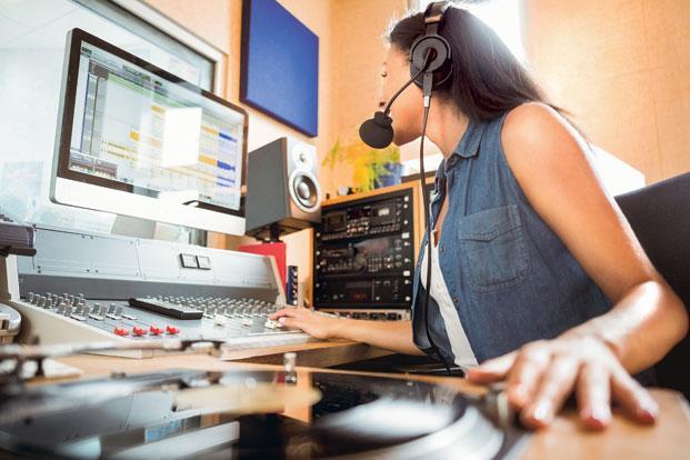 RADIO E TV 4.0. VOUCHER DIGITALIZZAZIONE: E’ POSSIBILE TRASMETTERE LE DOMANDE FINO ALLE ORE 17 DEL 09/02/2018.