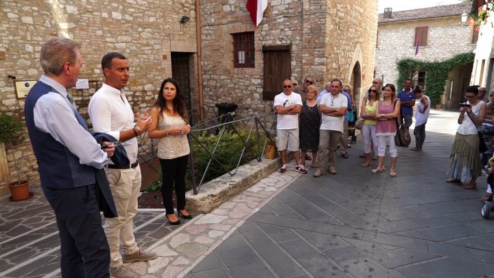 CORCIANO, BCC UMBRIA RIPORTA UNO SPORTELLO BANCOMAT NEL CENTRO STORICO.
