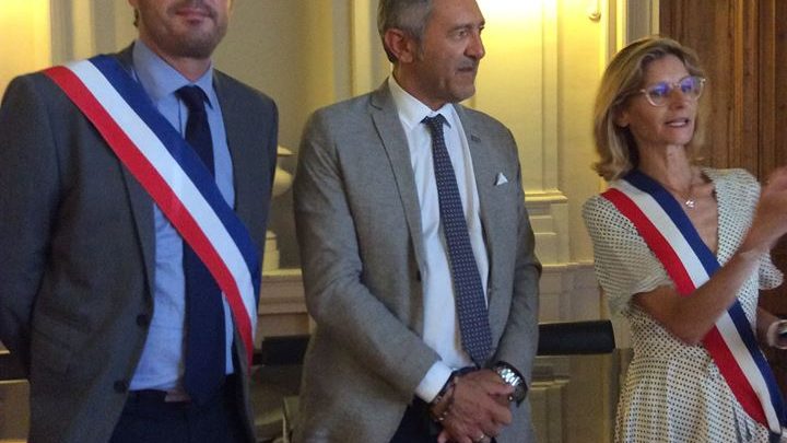 PRESIDENZA ASSEMBLEA LEGISLATIVA: IL VICE PRESIDENTE MANCINI HA RICEVUTO A PALAZZO CESARONI IL SINDACO ED UNA DELEGAZIONE DEL CITTÀ FRANCESE DI VENELLES, GEMELLATA CON VALFABBRICA