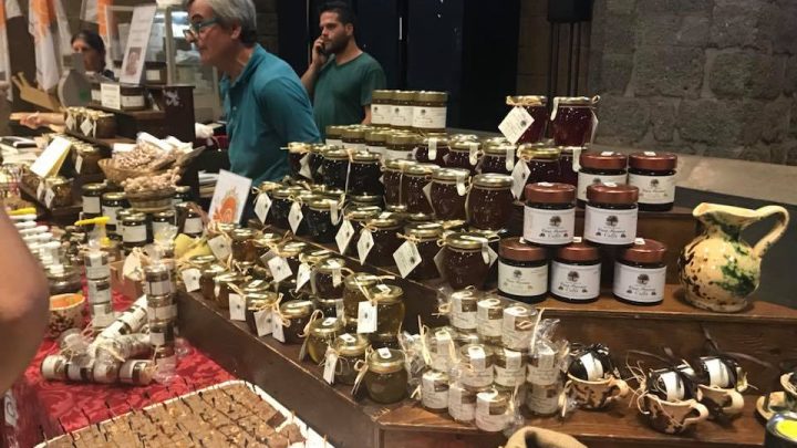 MERCATINO DI CITTASLOW IN PIAZZA FRACASSINI E LARGO MAZZINI