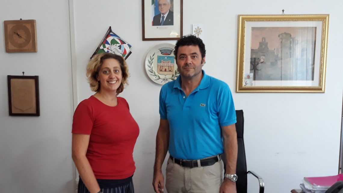 CHIARA TIRACORRENDO NUOVO ASSESSORE AL COMUNE DI CASTEL VISCARDO.