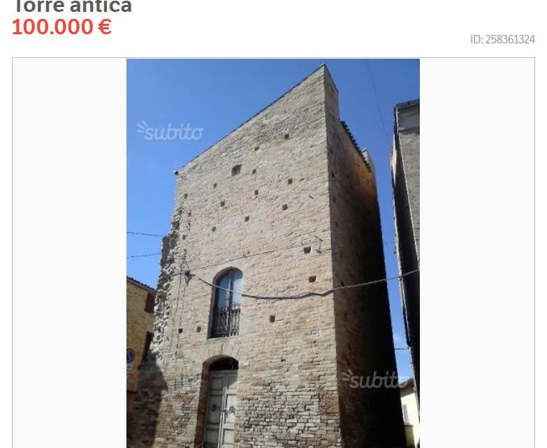 DIMORE STORICHE: IN UMBRIA IN VENDITA UN ANTICO MONASTERO A VALLEFOGLIA
