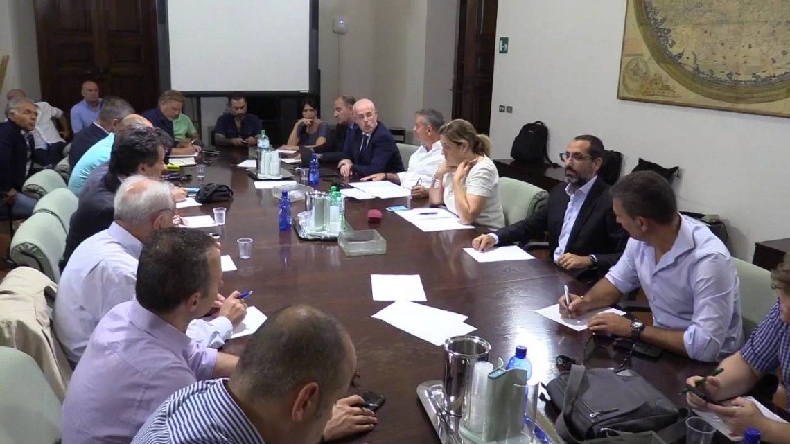 INCONTRO AST; MARINI SCRIVE A CONTE E DI MAIO: “MODIFICARE COMPOSIZIONE DEL TAVOLO AL MINISTERO, NECESSARIA PRESENZA PROPRIETÀ’ THYSSEN E MASSIMI VERTICI GOVERNO ITALIANO”.