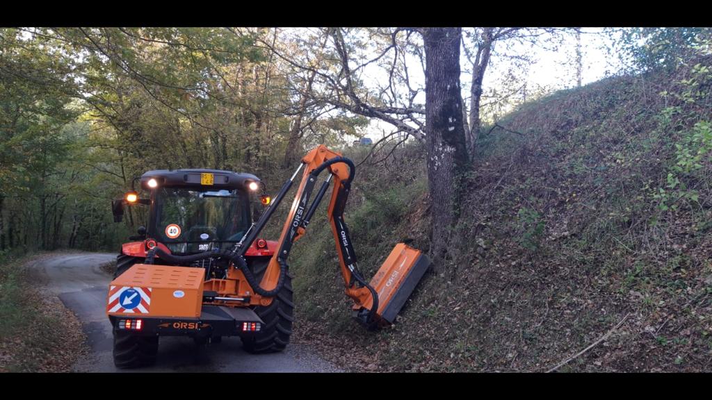 AL VIA IL PIANO STRADALE 2. UN MILIONE DI EURO PER LE STRADE COMUNALI. SI PARTE DALLE FRAZIONI DI MONTAGNA.