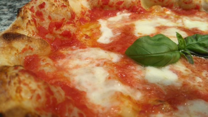 15 E 16 OTTOBRE 2018 – IL MAESTRO FAVIO GARGIULO TERRA’ UN LABORATORIO SULLA PIZZA NAPOLETANA E UNO SULLA PASTA FATTA IN CASA AL MOLINO SUL CLITUNNO.