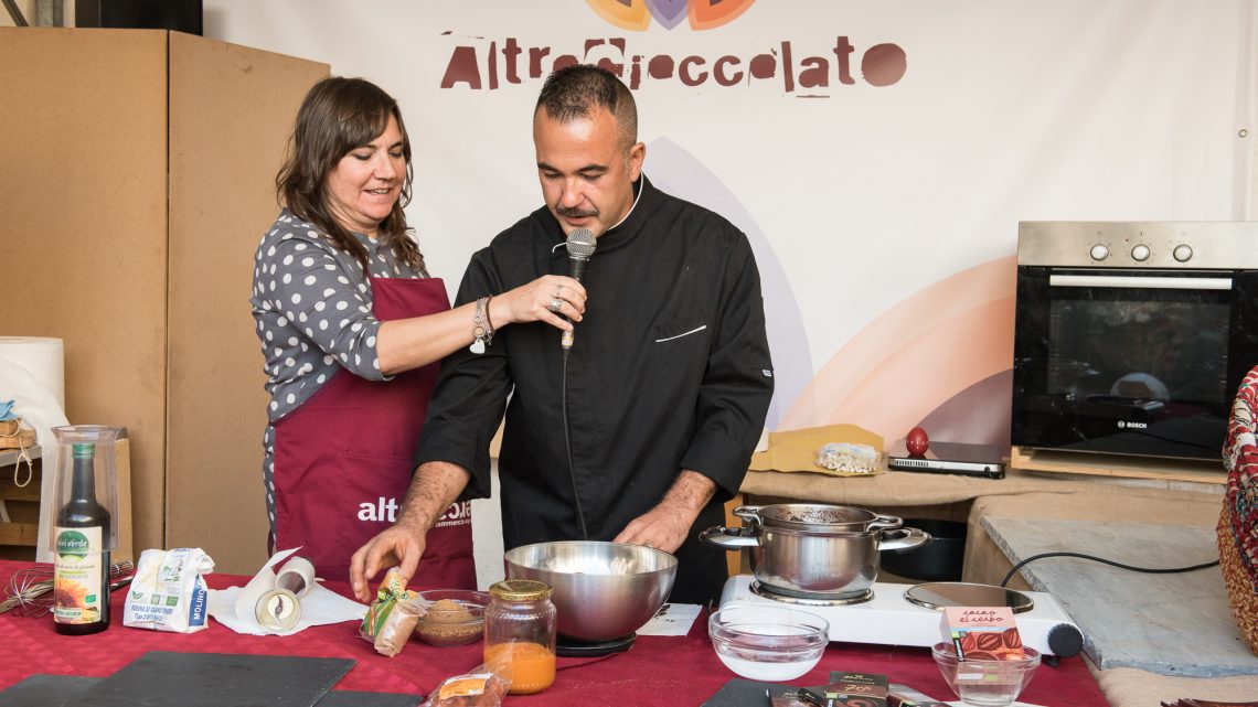DOMANI ULTIMO GIORNO PER VISITARE ALTROCIOCCOLATO 2018, LA GRANDE FESTA DEL CIOCCOLATO EQUO E SOLIDALE