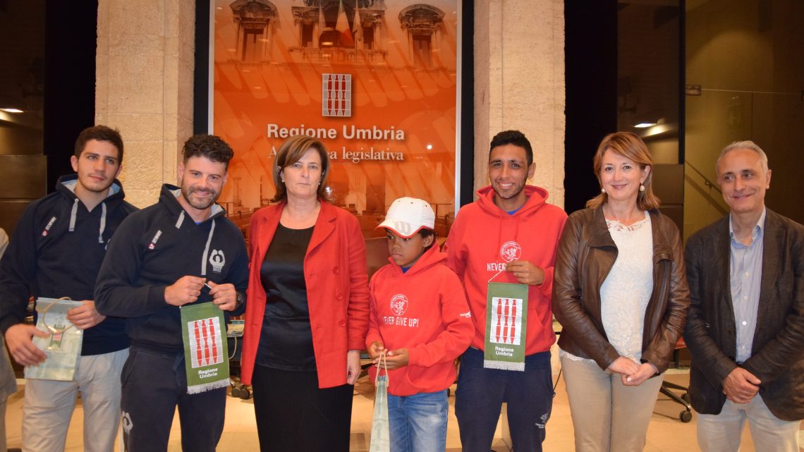 SPORT: L’ASSEMBLEA LEGISLATIVA PREMIA I TALENTI UMBRI YANNICK NGANTCHA LLISO, GIOVANISSIMO CAMPIONE DI TENNIS, E ALBERTO VACCAI, CAMPIONE ITALIANO DI PUGILATO AOB SENIOR