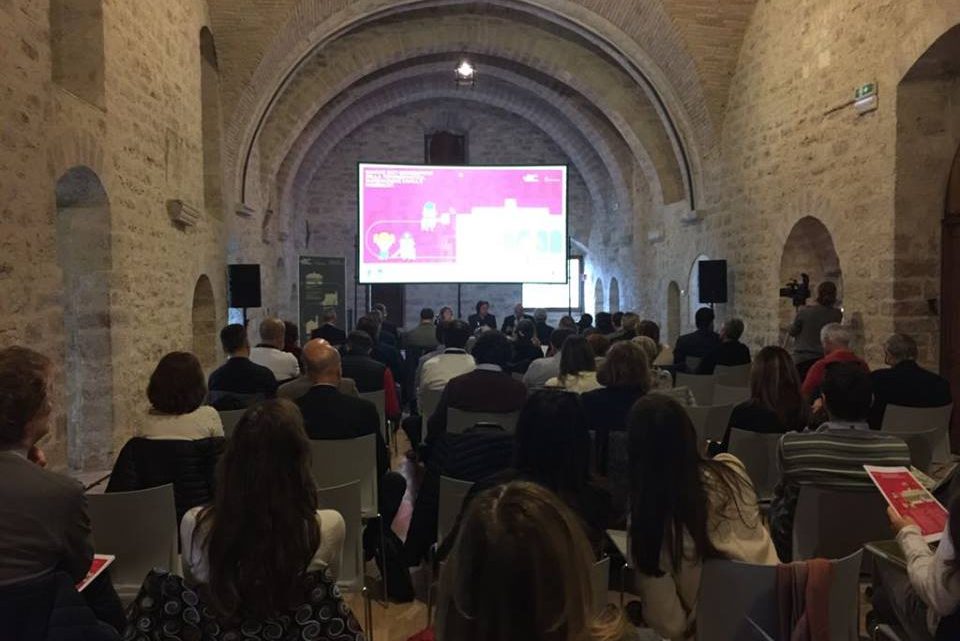 AGENDA DIGITALE: DOMANI AD ASSISI SEMINARIO SU BANCHE DATI GEOGRAFICHE DELLA TOPONOMASTICA, NUMERAZIONE CIVICA E FABBRICATI.
