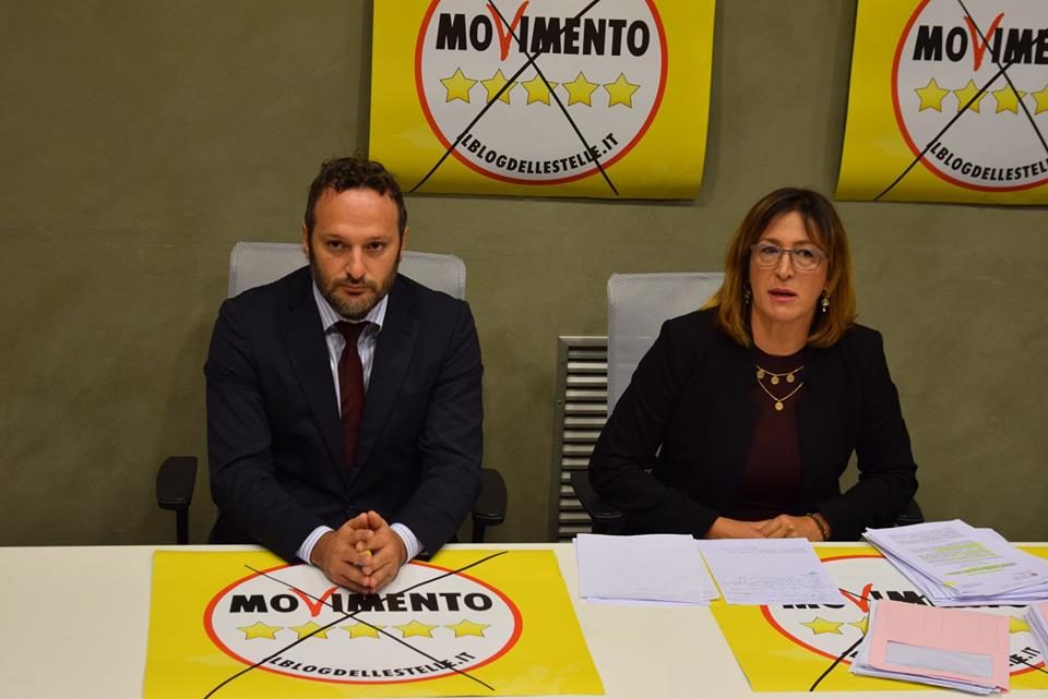 VIDEOSORVEGLIANZA: “SUL CONTROLLO DELLE STRUTTURE PER ANZIANI E NON AUTOSUFFICIENTI IL PD SBANDA: PRIMA NO, POI SÌ, POI NO. SCARSA SERIETÀ, M5S ABBANDONA L’AULA” – NOTA DI CARBONARI E LIBERATI
