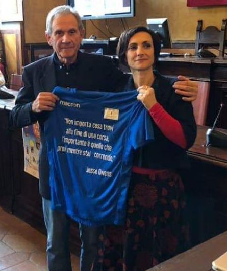 IN COMUNE UNA FESTA A SORPRESA PER I RECORD SPORTIVI DEL MARCIATORE ORVIETANO, ROMOLO PELLICCIA.