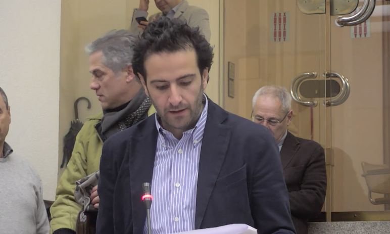 AEROPORTO: “LA MIA MOZIONE PER IL SUPERAMENTO DEL CDA, APPROVATA OLTRE UN MESE FA, NON HA AVUTO SEGUITO” – LEONELLI (PD) “SOLLECITERÒ NUOVAMENTE LA GIUNTA PER CAPIRE I TEMPI DI INTERVENTO”