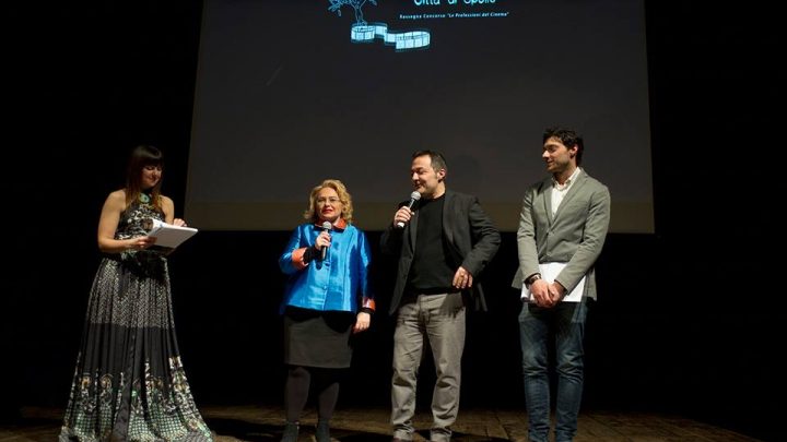 I MIRACOLI EUCARISTICI   NEL DOCUMENTARIO “SEGNI”, ISPIRATO AL PENSIERO DEL GIOVANE CARLO ACUTIS  PREAPERTURA DEL FESTIVAL DEL CINEMA DI SPELLO