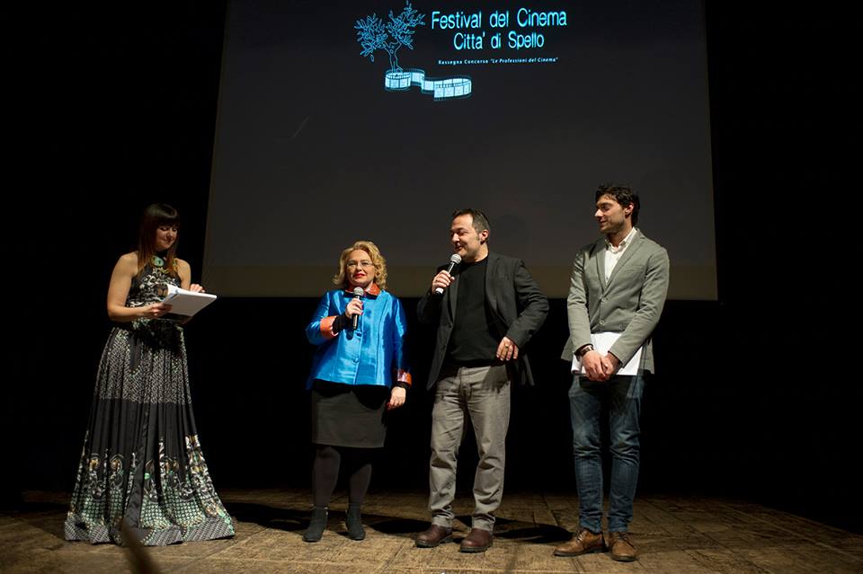 I MIRACOLI EUCARISTICI   NEL DOCUMENTARIO “SEGNI”, ISPIRATO AL PENSIERO DEL GIOVANE CARLO ACUTIS  PREAPERTURA DEL FESTIVAL DEL CINEMA DI SPELLO