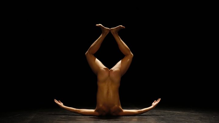 LA RASSEGNA “RE: ACT” ALLO ZUT DI FOLIGNO PORTA IN SCENA LA DANZA CONTEMPORANEA CON LUNA CENERE E DANIELE NINARELLO