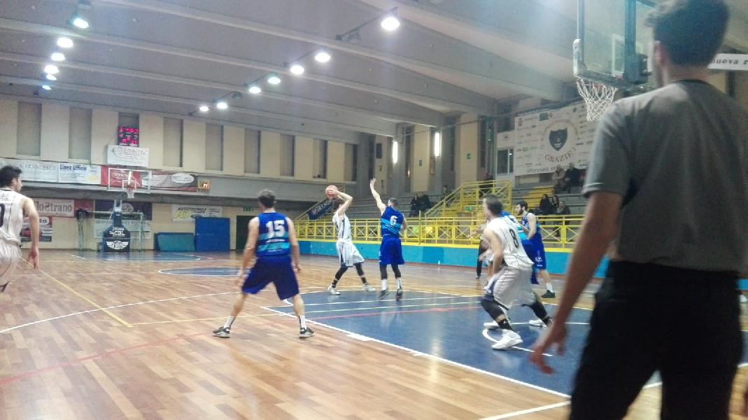 IL BASKET TODI ESULTA AL FOTOFINISH, MA QUANTA FATICA PER DOMARE SAN MARINO
