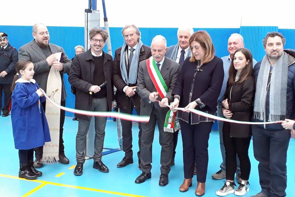 EFFICIENZA-ENERGETICA, INAUGURATI I LAVORI PALESTRA ISTITUTO COMPRENSIVO “FANCIULLI” DI ARRONE.