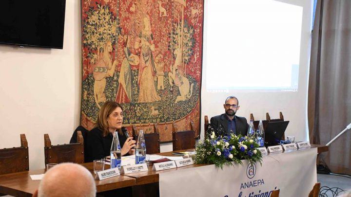 PRESIDENTE MARINI A CONVEGNO CONFARTIGIANATO A NORCIA “OCCORRE MODIFICARE IL MODELLO ORGANIZZATIVO DELLA RICOSTRUZIONE E IMPEGNARE PIU’ PERSONALE PER LA RICOSTRUZIONE”.