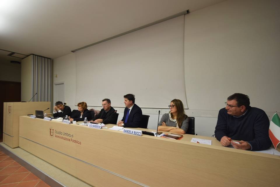PRESENTATI LABORATORI DI CO-PROGETTAZIONE DEI PIANI DI ZONA, AL VIA A VILLA UMBRA PERCORSO FORMATIVO: BARBERINI “SERVE PROTAGONISMO DELLE ZONE SOCIALI”.