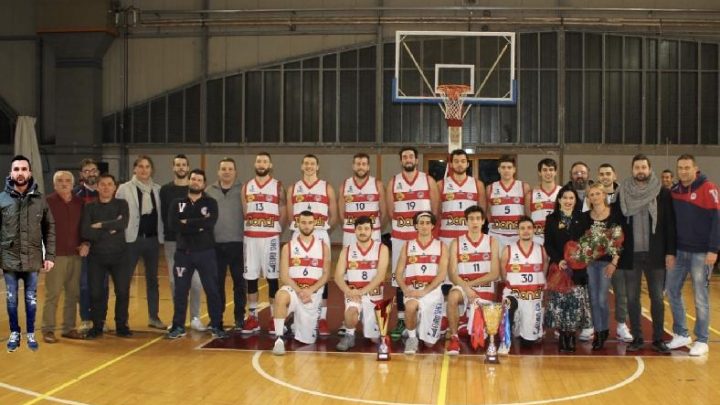 VIRTUS ASSISI, MOSTRATI A PUBBLICO E TIFOSI I TROFEI DELLA COPPA UMBRIA