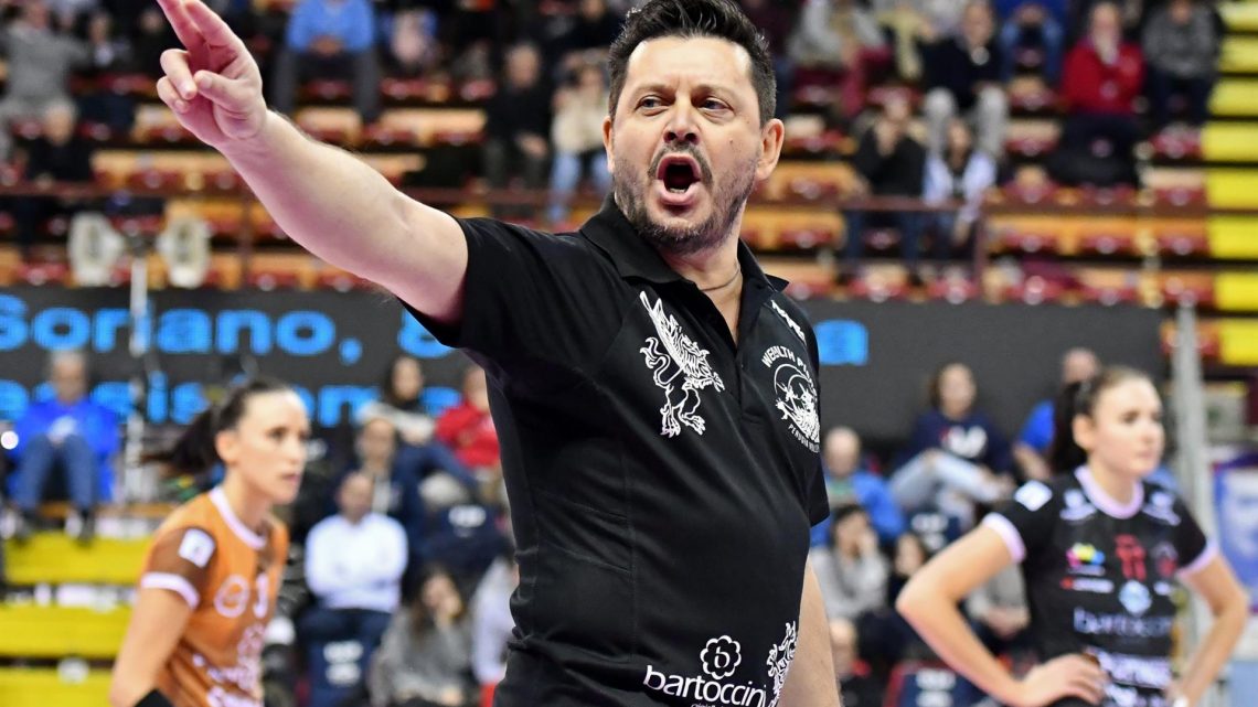 VOLLEY A1 FEMMINILE: BARTOCCINI FORTINFISSI PERUGIA PUNTA VERSO FIRENZE