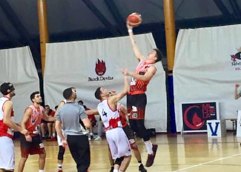 LA VIRTUS ASSISI SUPERA NETTAMENTE IL BASKET GUALDO.