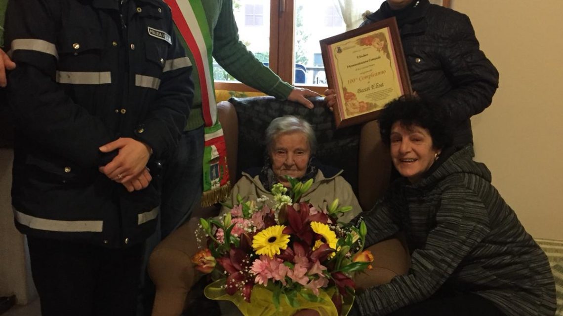 SAN LORENZO NUOVO FESTEGGIA NONNA LISA PER I SUOI CENTO ANNI