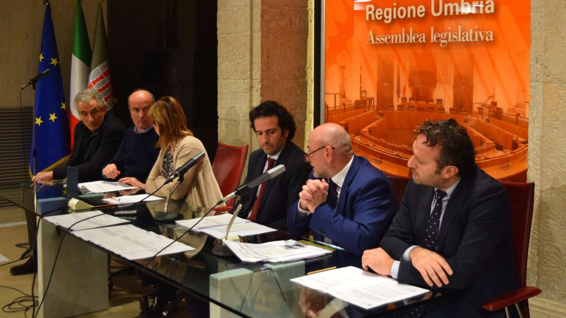 COMMISSIONE ANTIMAFIA: APPROVATA ALL’UNANIMITÀ LA RELAZIONE DELL’ATTIVITÀ SVOLTA DALL’ORGANISMO DI PALAZZO CESARONI DALLA SUA ISTITUZIONE (APRILE 2016) AD OGGI – A BREVE ILLUSTRAZIONE IN AULA