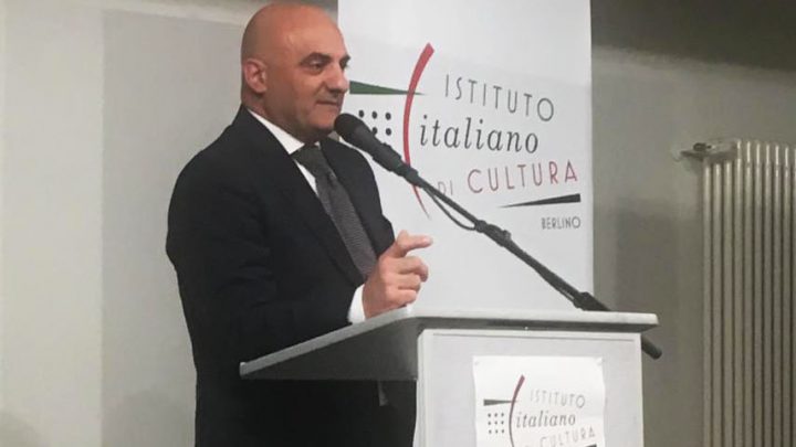 VILLE E GIARDINI DEL LAZIO, EUGENIO STELLIFERI A BERLINO PER PROMUOVERE CAPRIOLA