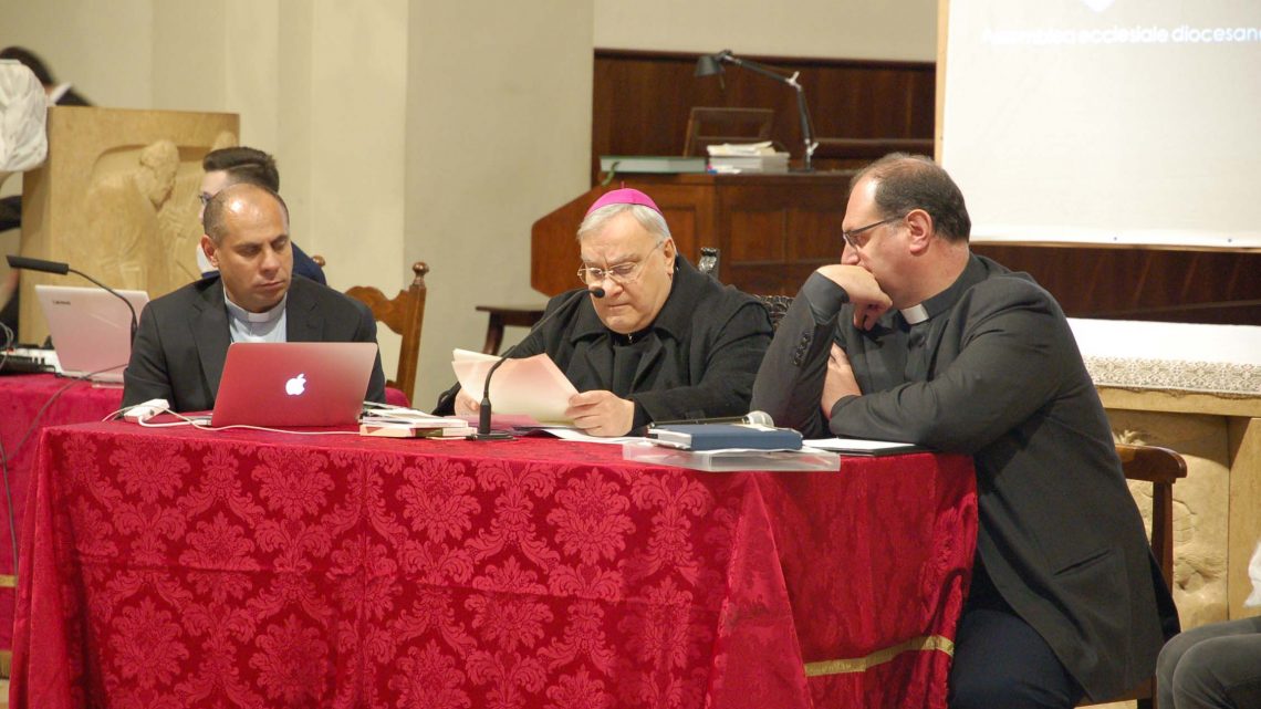 CELEBRATA L’ASSEMBLEA ECCLESIALE DIOCESANA  – IN ASCOLTO DEI GIOVANI:  TENERE CANALI DI DIALOGO APERTI PER CONOSCERCI, AIUTARCI.
