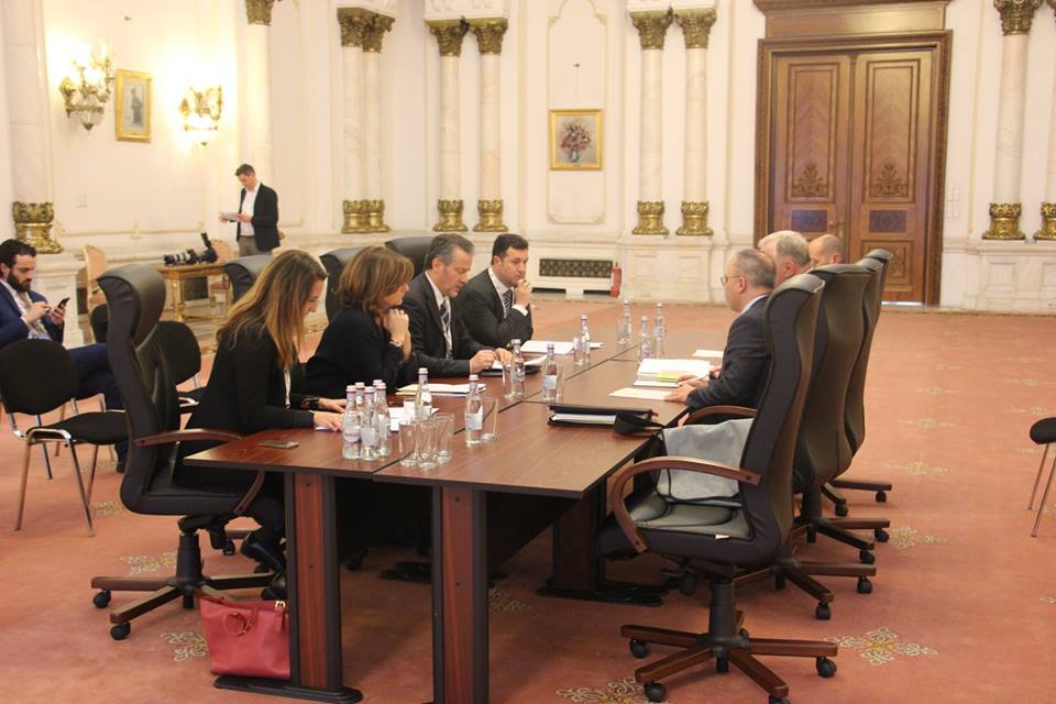 EUROPA: “PARLAMENTI REGIONALI PIÙ CENTRALI MA NO ALLE DIFFERENZE E ALLE DUE VELOCITÀ” – LA PRESIDENTE PORZI AL SUMMIT DI BUCAREST