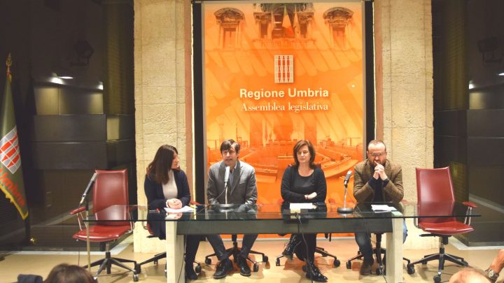 CULTURA: LA PRESIDENTE PORZI ALLA PRESENTAZIONE DI “NUVOLE”, SPETTACOLO TEATRALE PER LE SCUOLE SULL’IMPRESA CIVILE E SPORTIVA DI BARTALI