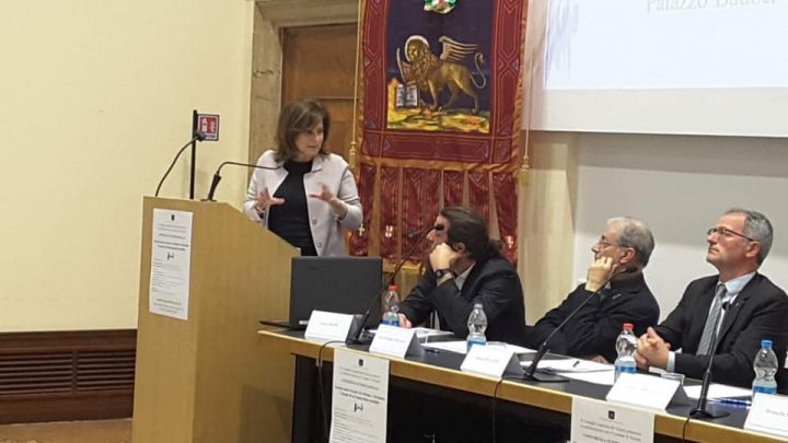 CULTURA: “VENEZIA PONTE DI PACE TRA ORIENTE E OCCIDENTE: L’UTOPIA DI UNA INTEGRAZIONE POSSIBILE” – LA PRESIDENTE DELL’ASSEMBLEA LEGISLATIVA E DELLA CALRE, PORZI A CONFERENZA PRESSO UNIVERSITÀ IUAV DI VENEZIA