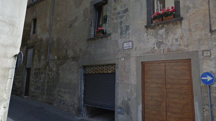 ORDINANZA DI DIVIETO DI TRANSITO IN VIA ADOLFO COZZA