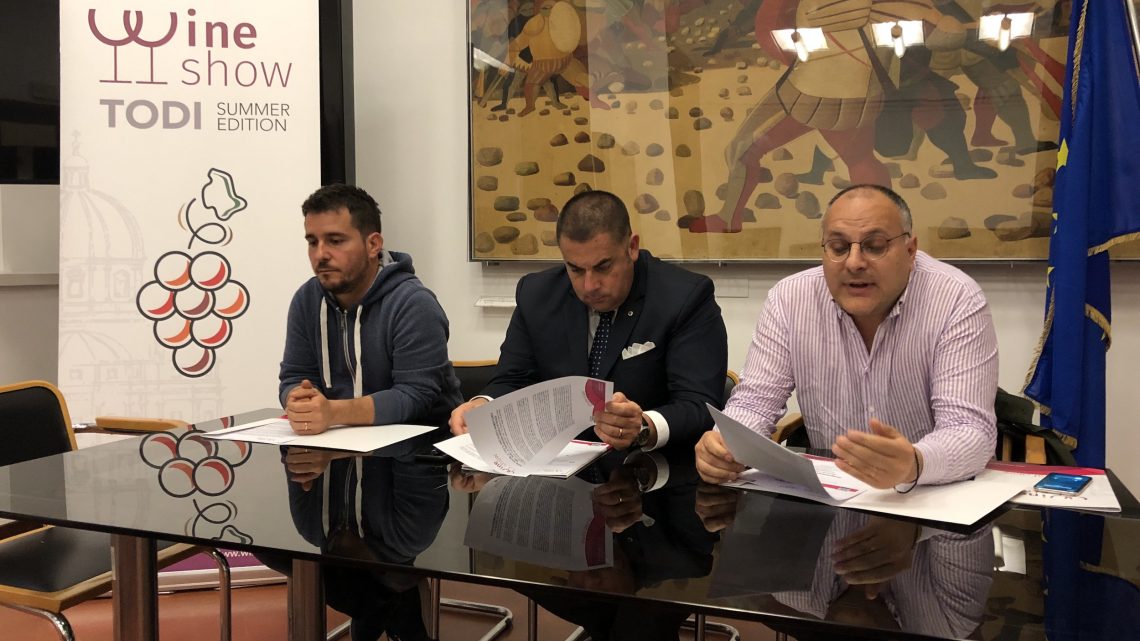 WINE SHOW, A TODI IL VINO DIVENTA INDIMENTICABILE. NEL 2020 LA RASSEGNA SBARCA IN CROAZIA 