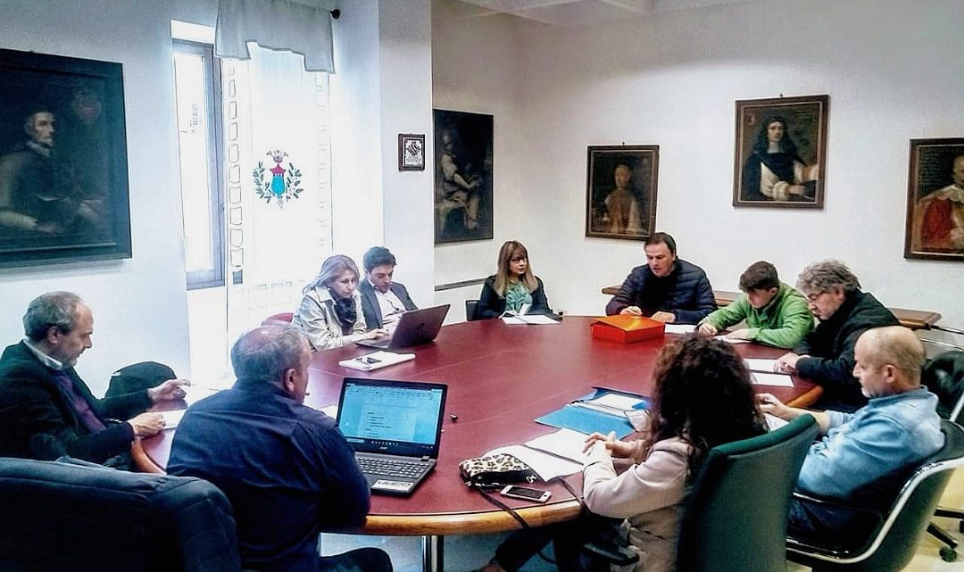 NUOVO STATUTO PER IL PALIO DEI QUARTIERI. IERI L’APPROVAZIONE E LA FIRMA DA PARTE DELL’ENTE PALIO