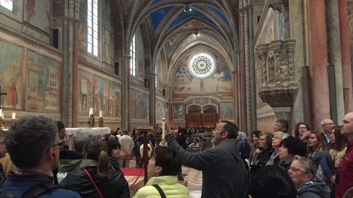 L’IMPORTANZA DELLA COMUNICAZIONE TRA POPOLI DIVERSI  CONVEGNO DI DOCENTI UNIVERSITARI  SUL TEMA DELLA “TRADUZIONE COME ATTO POLITICO”