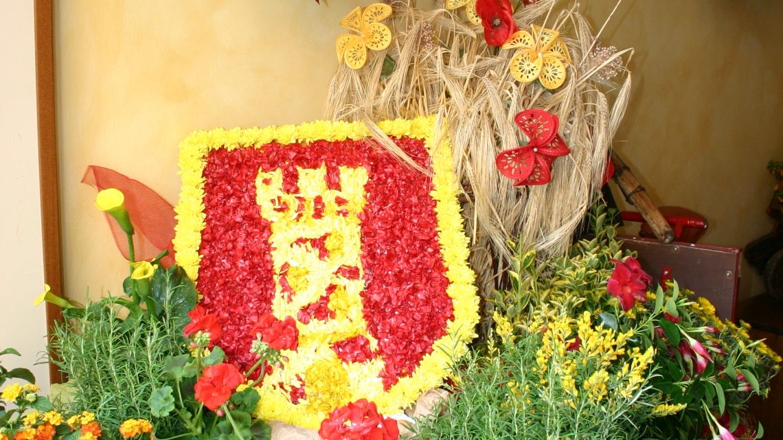 ORVIETO IN FIORE 2019, TORNA IL CONCORSO PER BALCONI E VETRINE FIORITE   E ARRIVA L’APERITIVO MEDIEVALE ISPIRATO ALLE RICETTE DELL’EPOCA 